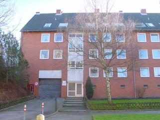 Gemütliche Dachwohnung - frisch renoviert! - Photo 2