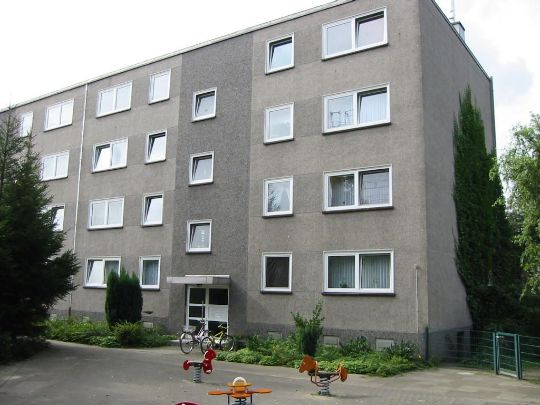 Miet mich - zentrale 3,5-Zimmer-Wohnung - Photo 1