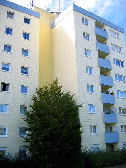 AC-West (Hörn): Helle 3-Zi.-Whg. m. Balkon und Einbauküche - Photo 5