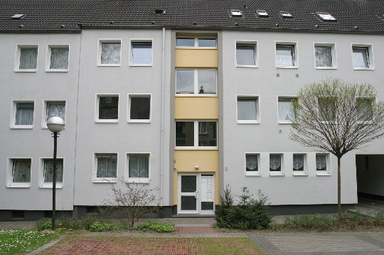 Renovierte 3 Zimmer-Wohnung am Jahnplatz! - Foto 4