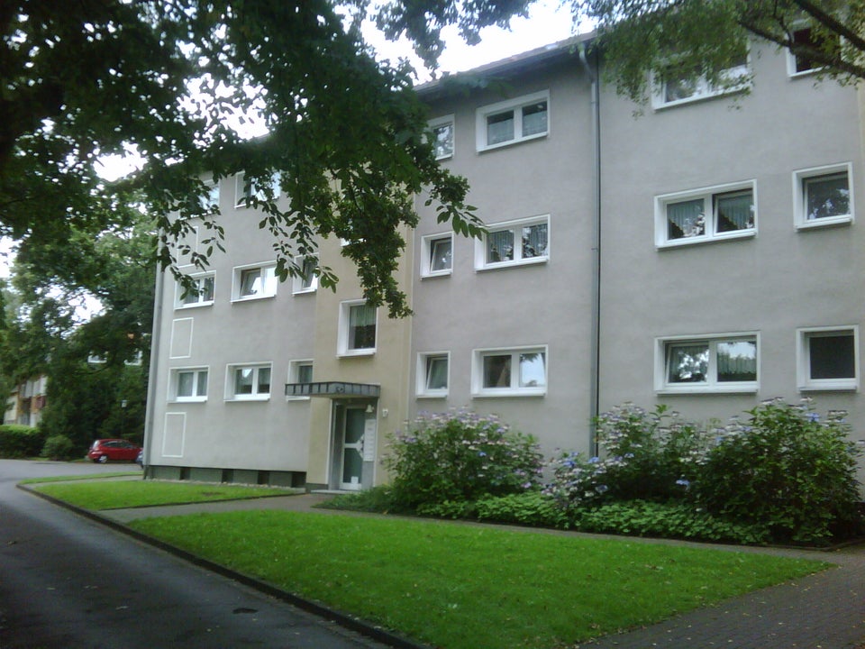 Sie suchen eine bezugsfertige 3-Zimmer-Wohnung mit Balkon?! - Photo 2
