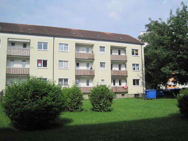 Renovierte 2,5-Zimmer-Wohnung mit Balkon - Photo 1
