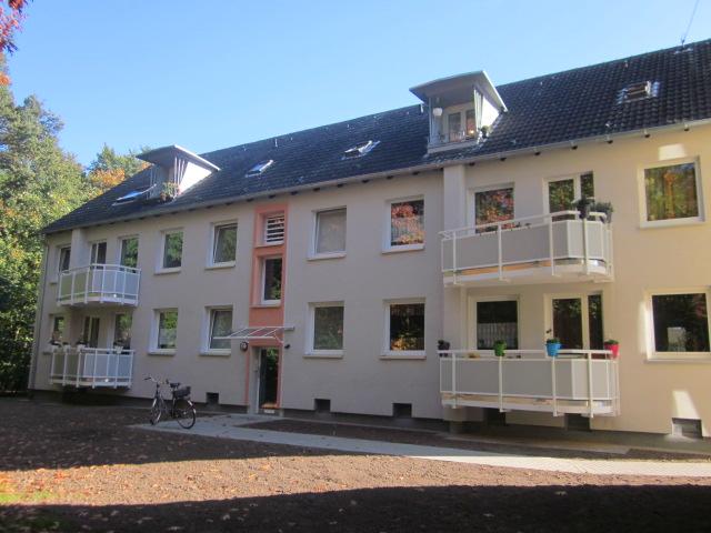**Familiengerecht wohnen im idyllischen Umfeld - bezugsfertig - mit Balkon** - Foto 3