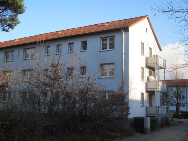 Smarte Wohnung mit 3 Räumen und TGL-Bad wartet auf Sie. - Photo 4