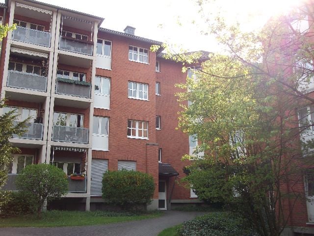 Preiswerte 3-Zimmer-Wohnung in zentraler Lage - Foto 2