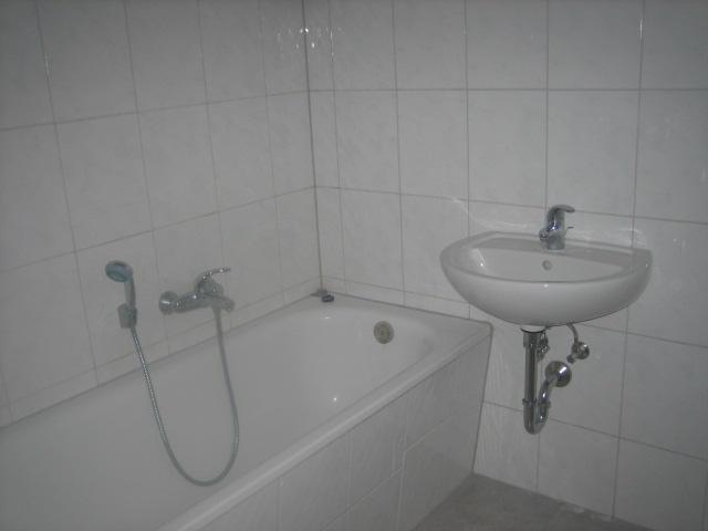 schön geschnittene 4-Zimmer-Wohnung mitten im Grünen - Foto 3