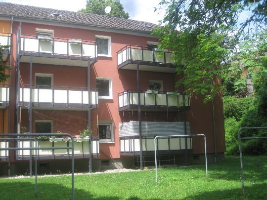 Helle 2-Zimmer-Wohnung mit Balkon nach vollständiger Sanierung - Foto 5