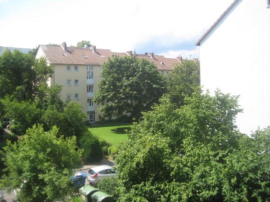 Hier fühlen Sie sich wohl: 2-Zi.-Wohnung in zentraler Lage - Photo 1