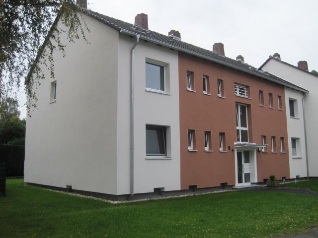 Zuhause fühlen! Renovierte 3-Zimmer-Wohnung mit Balkon - Photo 2