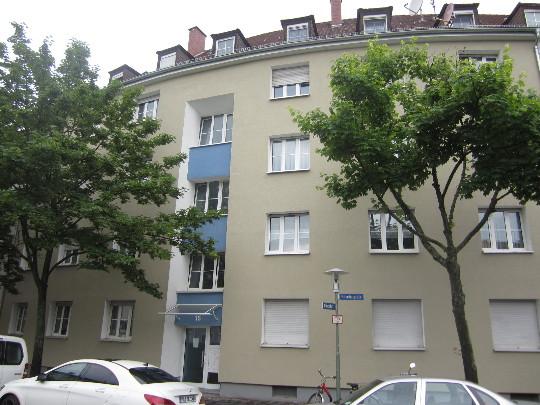 Wunderschöne 3-Zimmer-Wohnung im 4. OG ohne Aufzug ! - Foto 3
