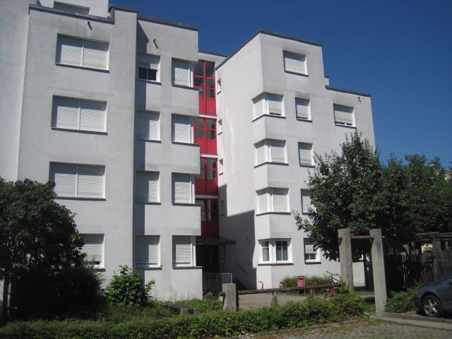Für Sie renoviert! Neustart in Ihrer 4-Zimmer-Erdgeschoß-Wohnung mit Balkon - Foto 5