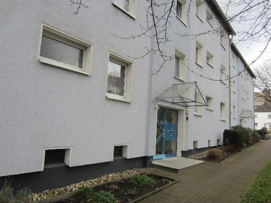 Schöne Wohnung sucht Mieter: günstige 3,5-Zimmer-Wohnung - Photo 2