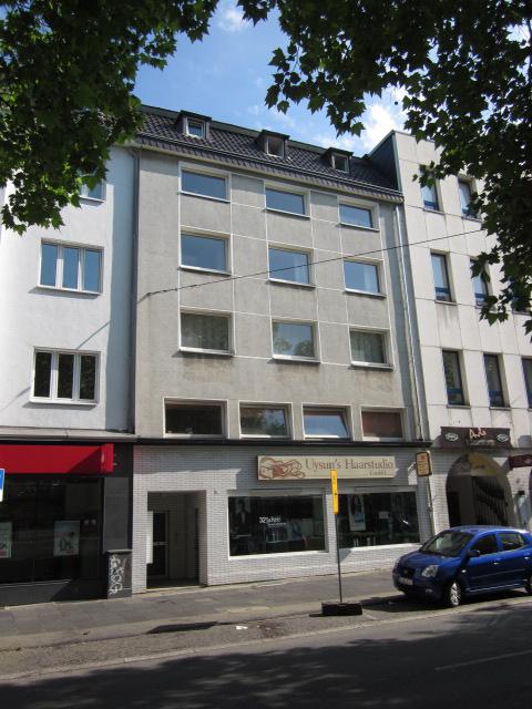 Leben mitten in der Stadt. Geräumige 2,5-Zimmer-Stadtwohnung - Photo 4