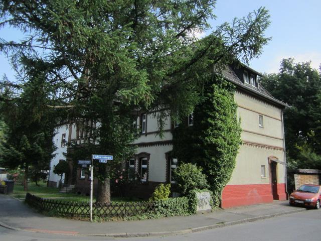 Wohlfühlwohnung: schöne 2-Zimmer-Dachgeschosswohnung mit eigener Gartenparzelle* - Photo 4