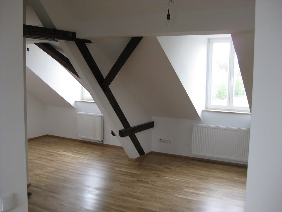 Einziehen und Wohlfühlen! Schicke, sanierte 1-Zimmer-Wohnung mit hervorragender Verkehrsanbindung - Photo 3