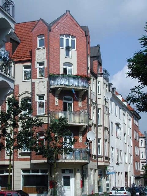 Die gefällt mir: praktische 2,5-Zimmer-Wohnung mit Ausblick (WBS) - Photo 2