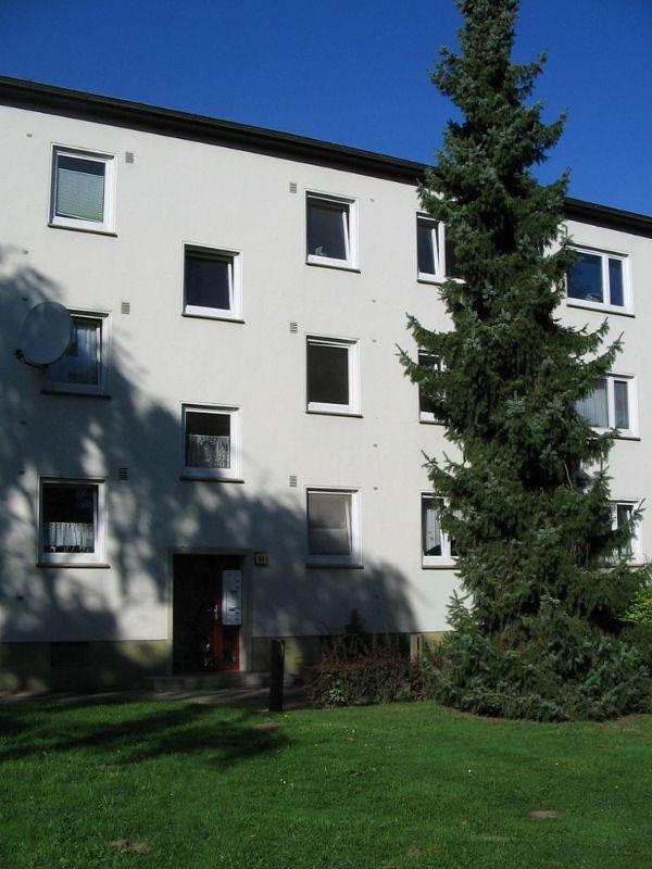 Gepflegte Wohnung mit Balkon - Photo 2
