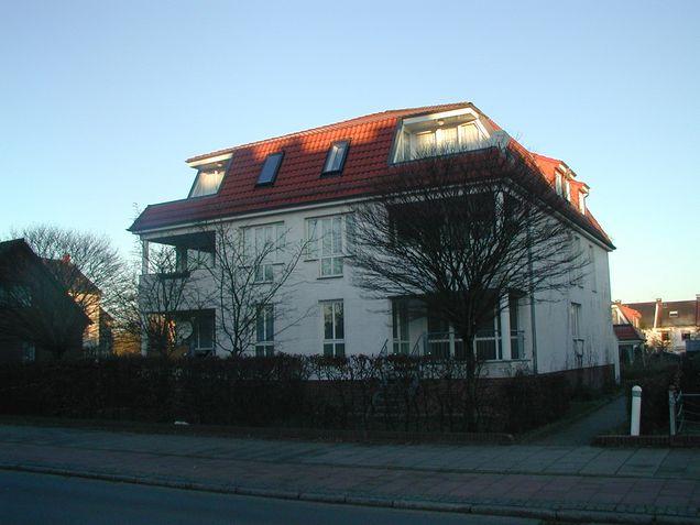 Interessante 3-Zimmer-Dachgeschoss-Wohnung mit Loggia - Foto 2