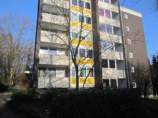 Neue Wohnung, neues Glück! Interessante 2-Zi.-Wohnung - Photo 2