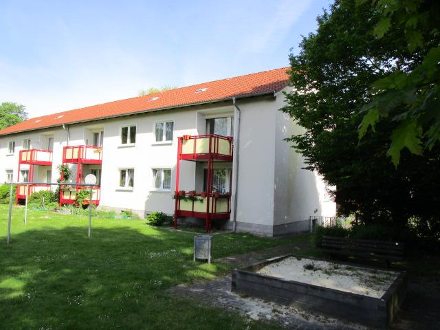 Bezugsfertige 3,5-Zimmerwohnung mit Balkon - Foto 2