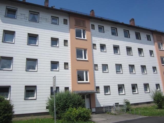 Renovierte 4-Zimmer-Wohnung mit Balkon: Das neue Zuhause für Ihre Familie - Photo 2