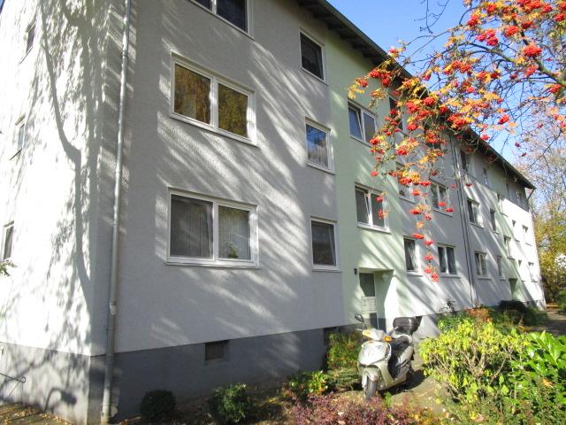 Schöne 3-Zimmer-Wohnung mit großem Balkon! - Foto 4