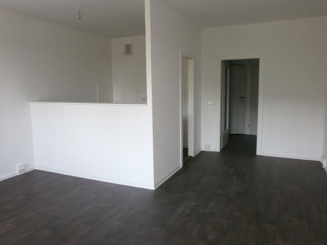 3-Zimmerwohnung mit Balkon und Aufzug, ab 01.12.2026 verfügbar! - Foto 1