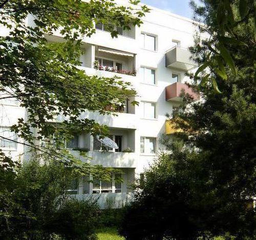 Nachmieter ab 01.11.2026 gesucht! Günstig geschnittene 2-Raumwohnung mit Balkon! - Photo 2