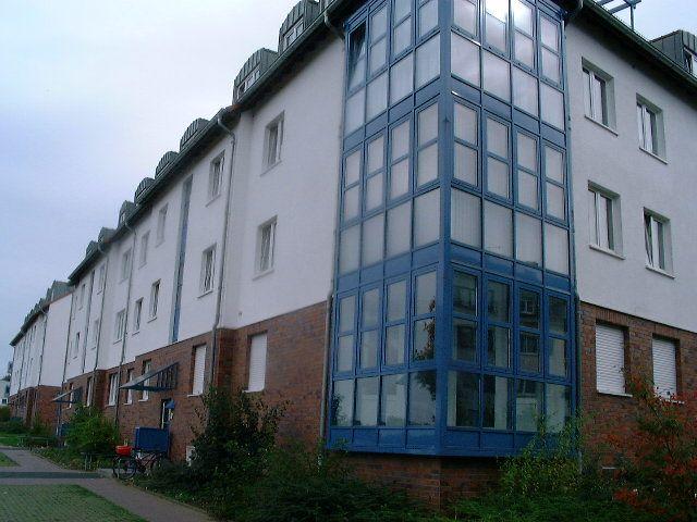 Schöne Wohnung sucht Mieter: 2,5-Zimmer-Wohnung mit Ausblick - Photo 2