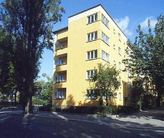 Eine 4 Raumwohnung mit 2 Balkonen, in zentraler, grüner Lage - Foto 4