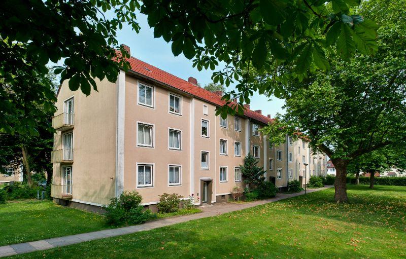 Erdgeschosswohnung mit kleinem Balkon - Foto 2
