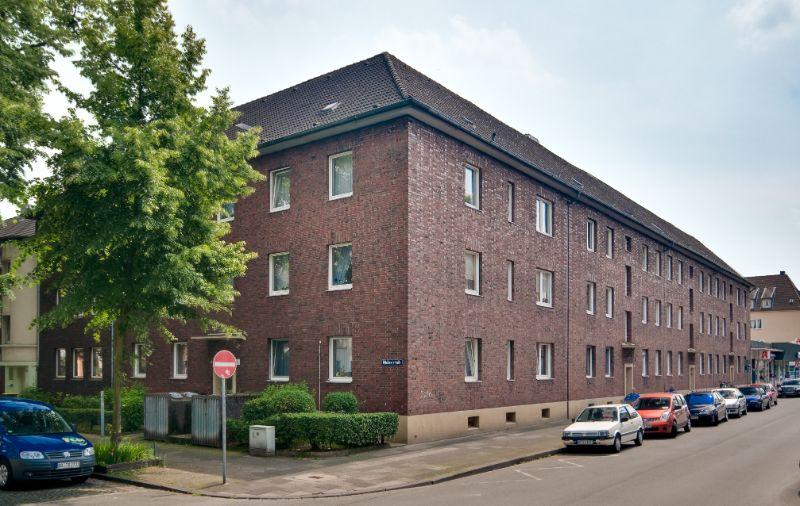 *große 2-Zimmer-Wohnung mit Wohnküche sucht neuen Mieter* - Foto 3