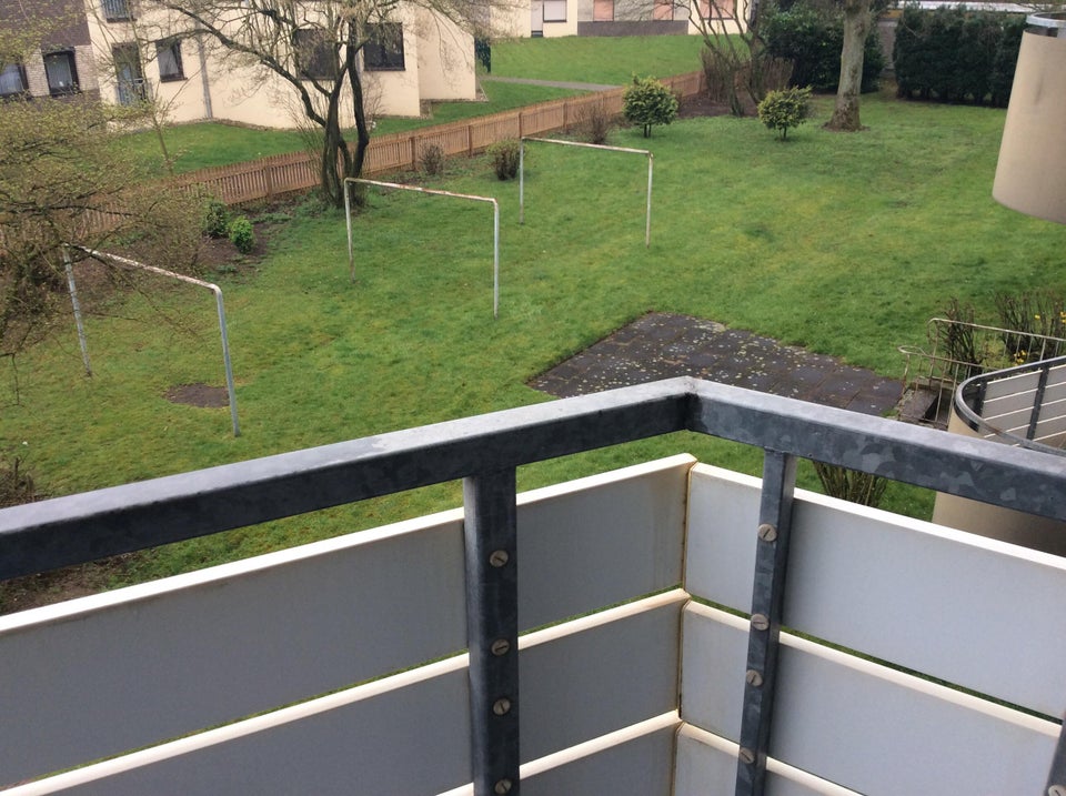 Wohn(t)raum: günstig geschnittene 3,5-Zimmer-Wohnung mit Balkon - Foto 1