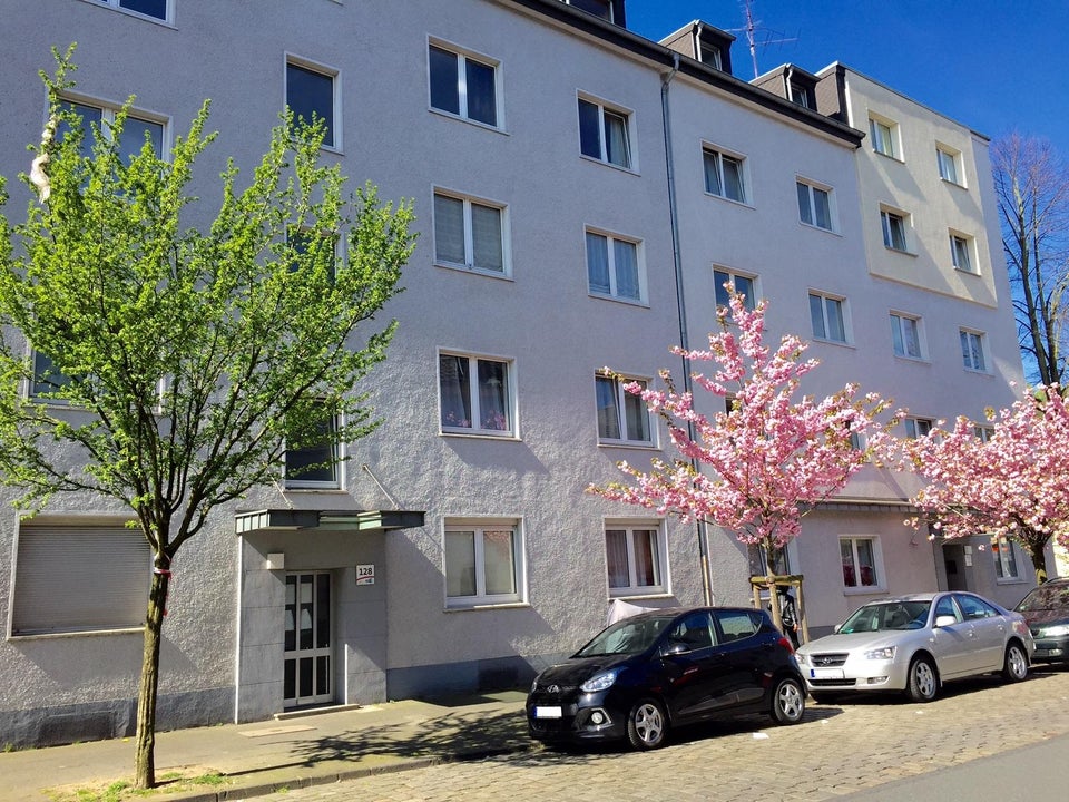 *Aufgepasst! zentrale 2-Zimmer-Wohnung mit Balkon* - Photo 2