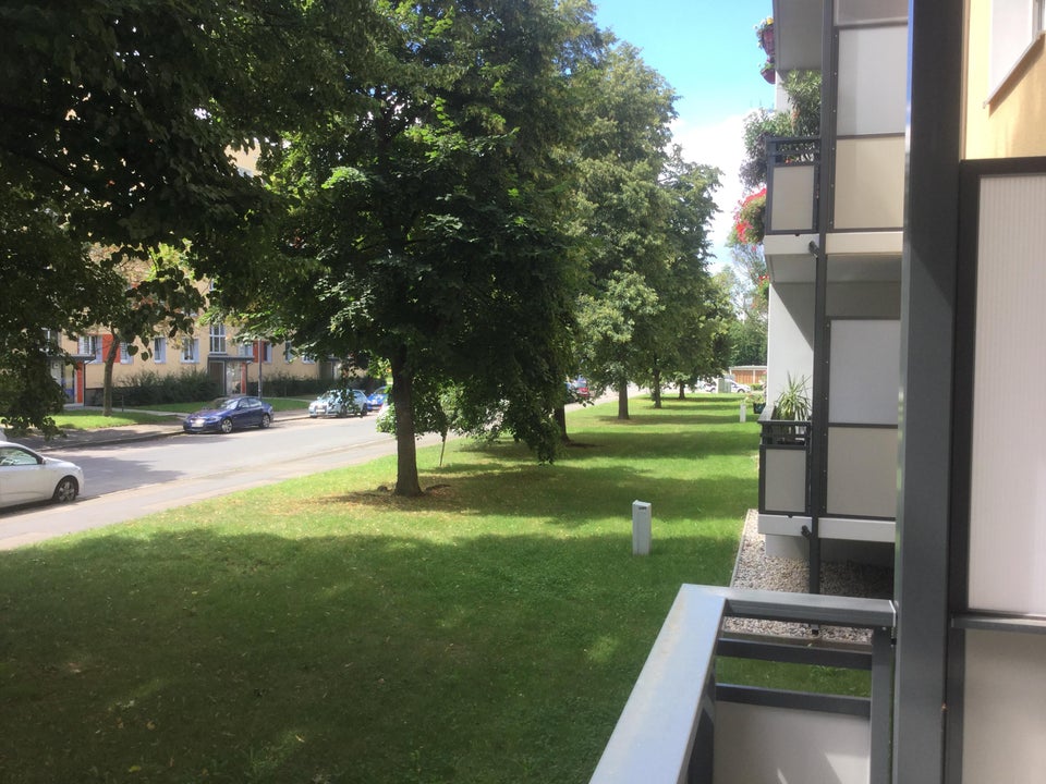 Hier lässt es sich aushalten: praktische 3-Zimmer-Wohnung - Photo 2