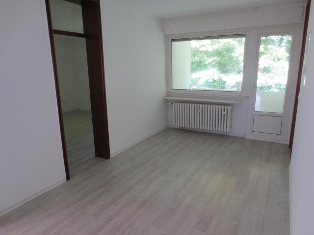 Schöne 4-Zimmer-Wohnung in ruhiger Lage - Foto 4