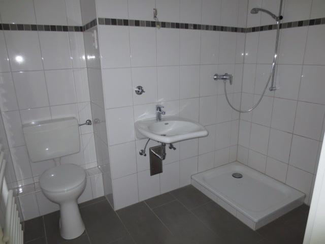 Schöne 4-Zimmer-Wohnung in ruhiger Lage - Foto 2