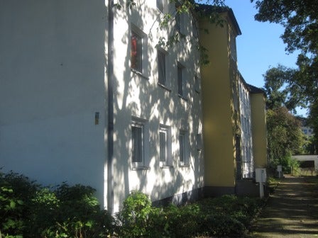 Schöne, kleine, renovierte Wohnung in Essen-Schonnebeck - Foto 1
