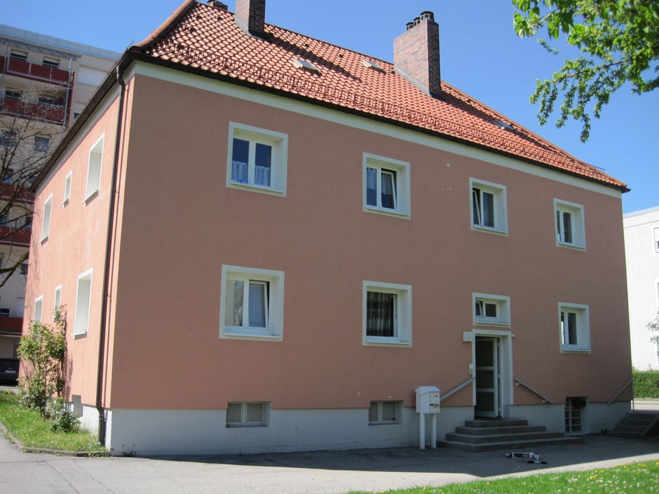 Ihr neues Zuhause: schön renovierte 2-Zimmer-Wohnung - Photo 2