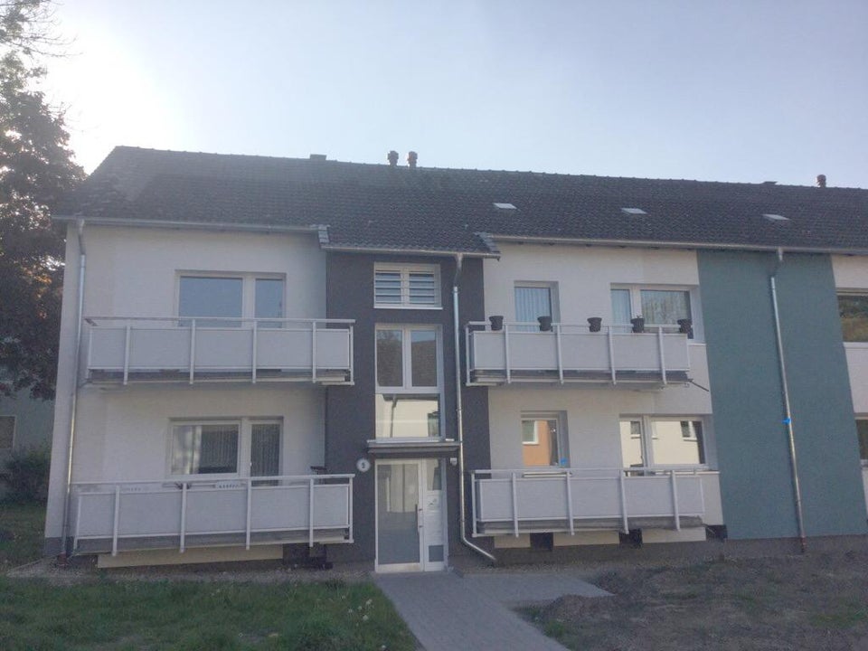 Urgemütliches Dachgeschoß in traumhaft ruhiger und angenehmer Umgebung - Photo 3