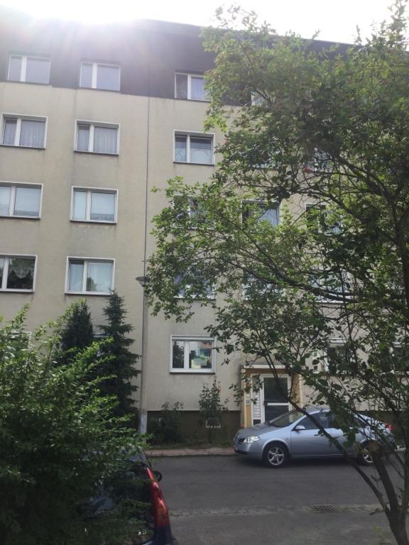 Schöne Wohnung im Hochpaterre! Rufen Sie an! Tel. 0160 90540059 - Foto 2