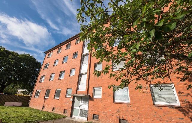 Schöne Wohnung: 4-Zimmer-Wohnung saniert mit Balkon - Foto 2