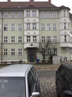 Lichtdurchflutete 3-Zimmerwohnung mit besonderem Schnitt zu vergeben - Photo 2