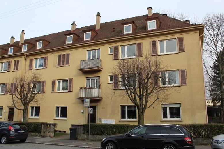 Schöne 2,5-Zimmer Dachgeschoss Wohnung! - Foto 2