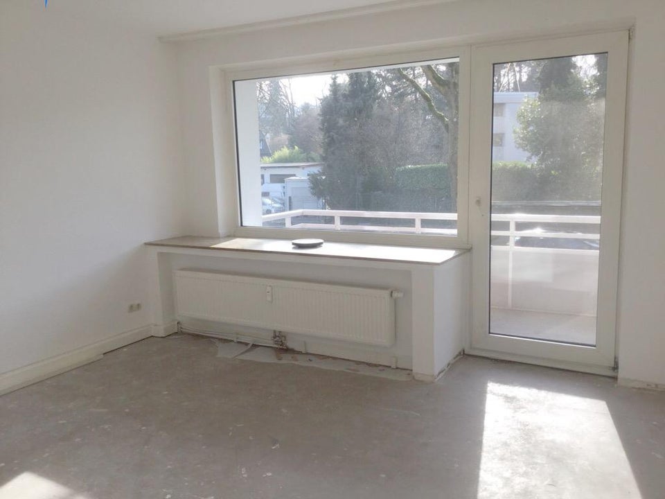 Sonnenhelle und renovierte 3 Zimmer mit Südbalkon - Photo 2