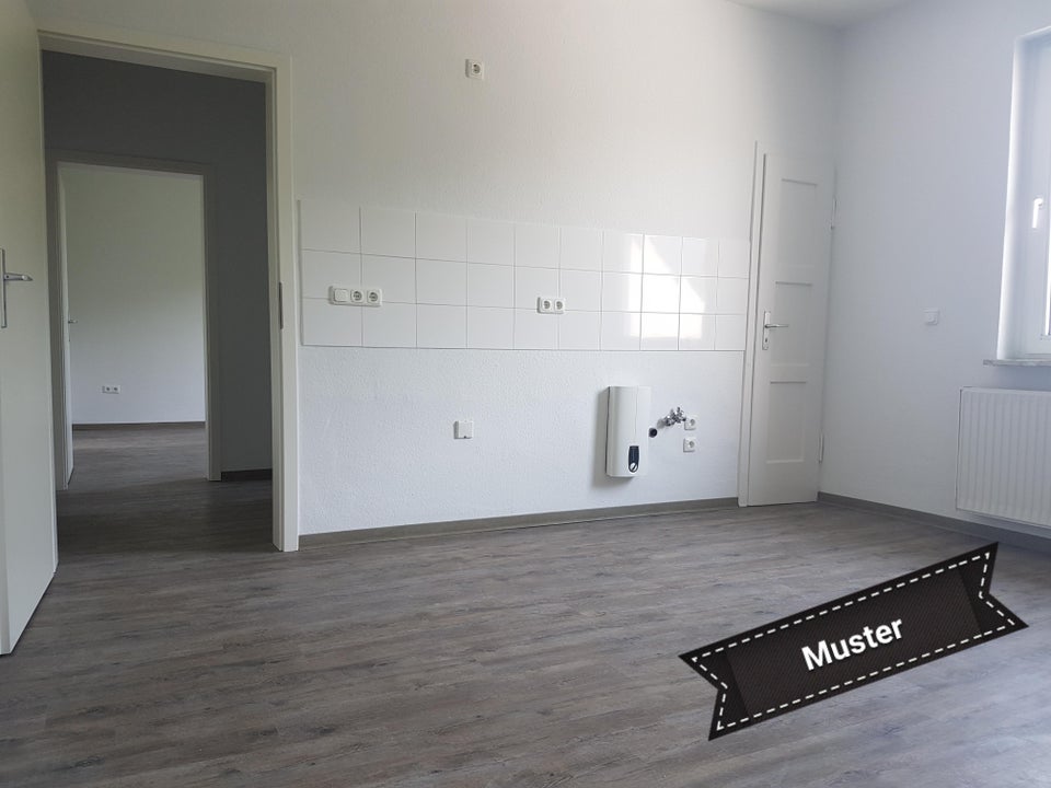 **ruhig + zentral: 2-Zimmer-Wohnung mit Balkon** - Foto 2