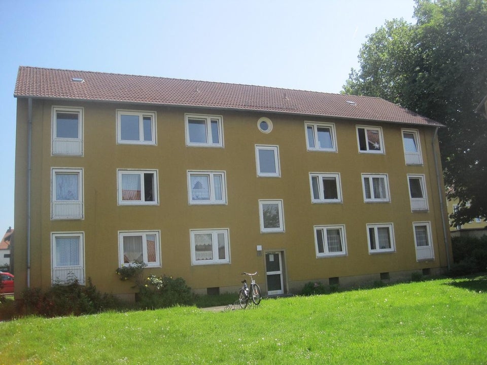 Schöne Wohnung sucht Mieter: 3-Zimmer-Wohnung - Foto 1