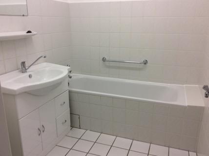 Schöne Wohnung sucht Mieter: günstige 2-Zimmer-Wohnung - Foto 1