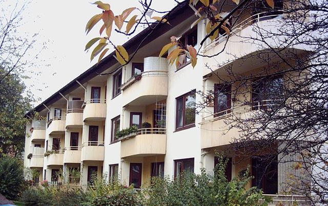 Großzügige 3-Zimmer-Wohnung mit Balkon sucht nette Mieter - Foto 2