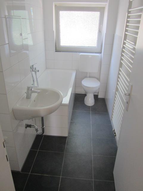 Renovierte 2-Zimmer-Wohnung in der Innenstadt zu vermieten! - Foto 2